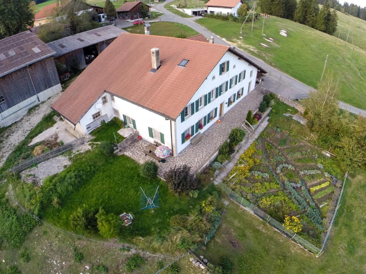 Ferme O'Cles Apartment Le Peuchapatte Exterior photo